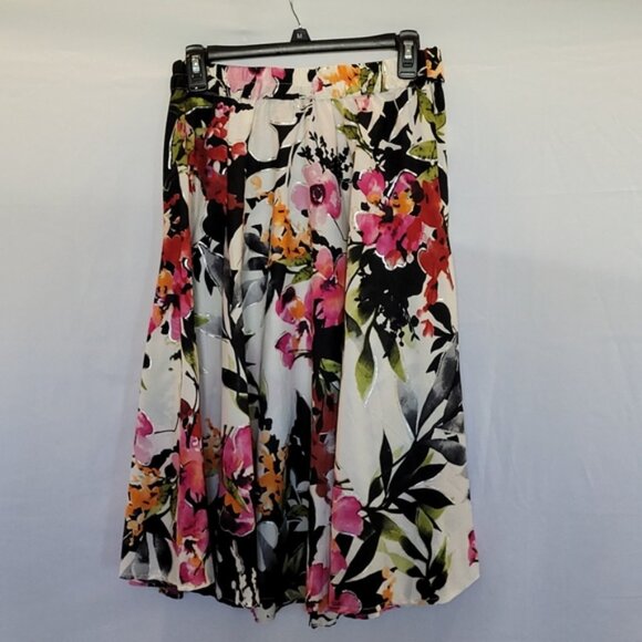 Mix Nouveau Floral Embellished Skirt - Picture 6 of 9